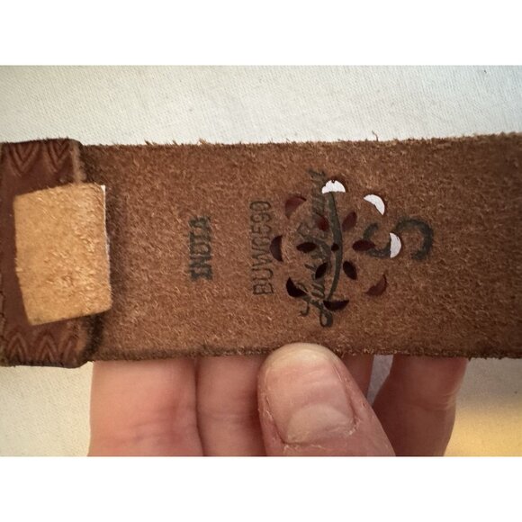Lucky Brand Tooled Perforation Belt Size Small Brown - Picture 3 of 3